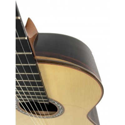 Guitarra Rafa de Valeriano