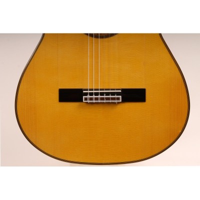 Guitarra-Flamenca-Antonio-de-toledo-Cipres-modelo-ATF-17B-EQ-sin-cutaway