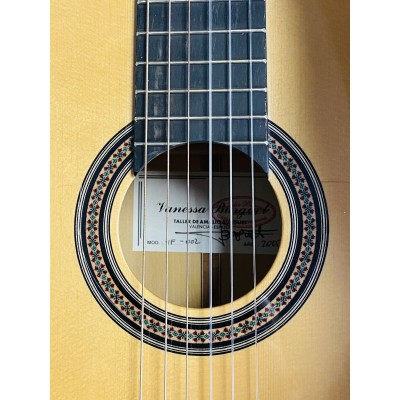 Guitarra Flamenca de Vanessa Burguet modelo VF