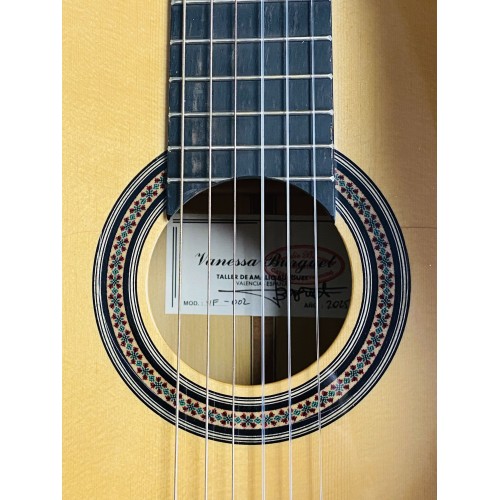 Guitarra Flamenca de Vanessa Burguet modelo VF