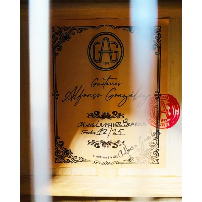 Guitarra Artesana Flamenca Alfonso González modelo Luthier Blanca