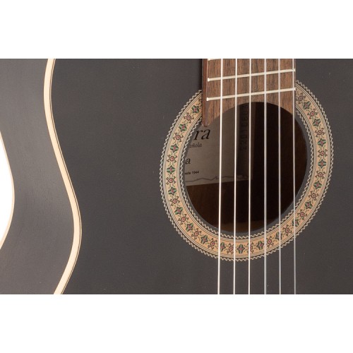 GUITARRA CLÁSICA ADMIRA LUNA SERIE ESTUDIO CUTAWAY ELECTRIFICADA FISHMAN